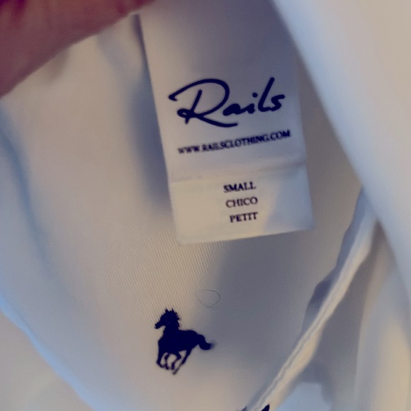 Rails Size  S Rocsi horse pattern button down shirt white, black - Picture 11 of 14